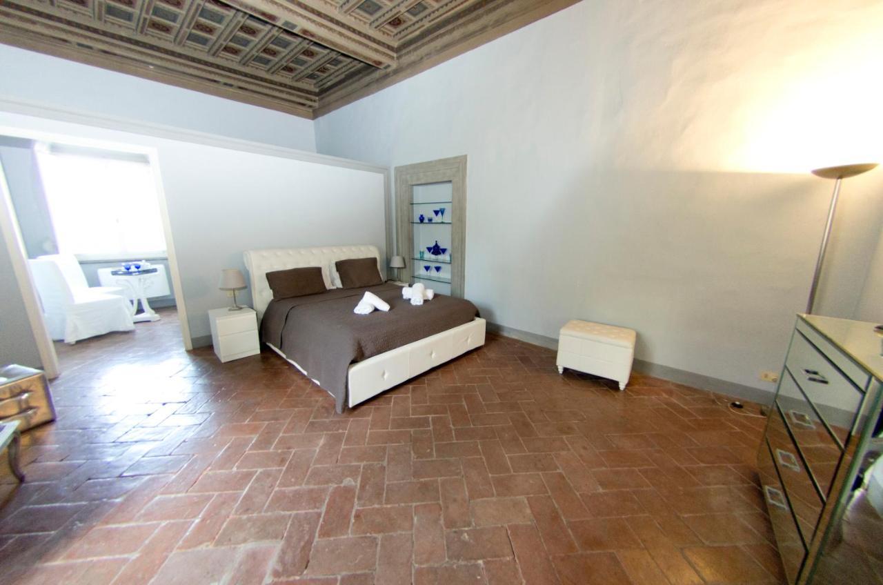 Otello Appartamento In Palazzo Storico - Palazzo Tolomei Флоренция Экстерьер фото