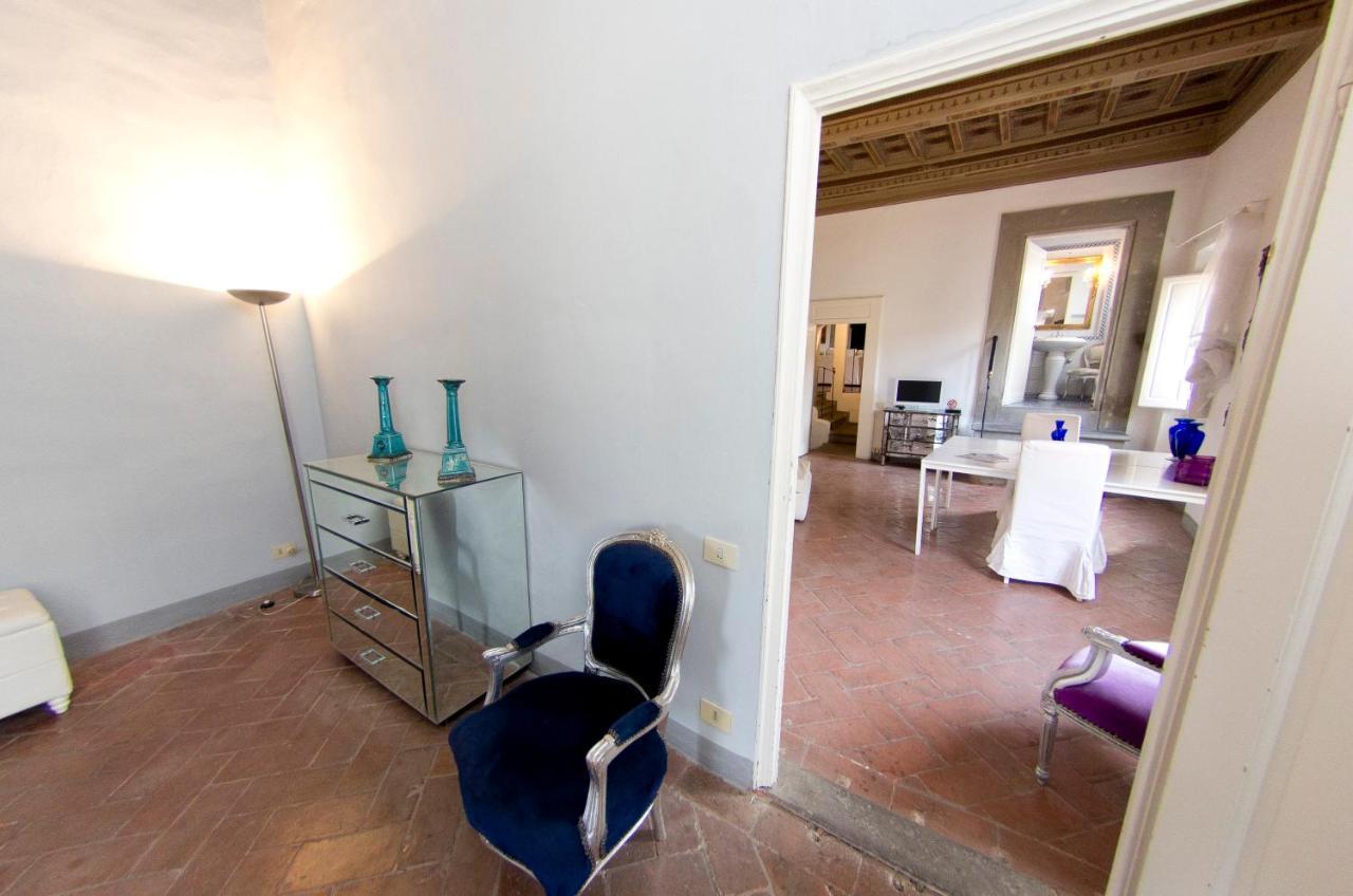 Otello Appartamento In Palazzo Storico - Palazzo Tolomei Флоренция Экстерьер фото